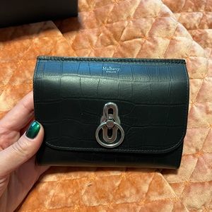 Mulberry Amberley Medium wallet ret $435